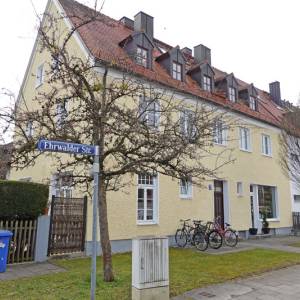 Hausansicht Straßenseite