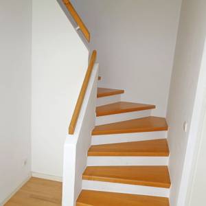Treppe ins 1.OG