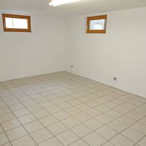 großer Kellerraum