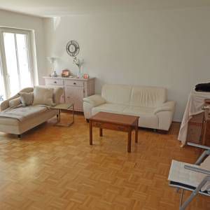 Wohnzimmer von links