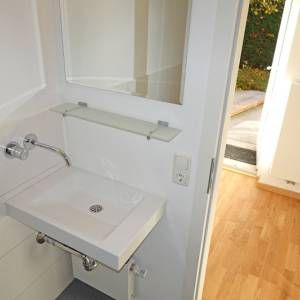 Duschbad-Waschbecken