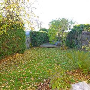 Privatgarten mit Freisitz